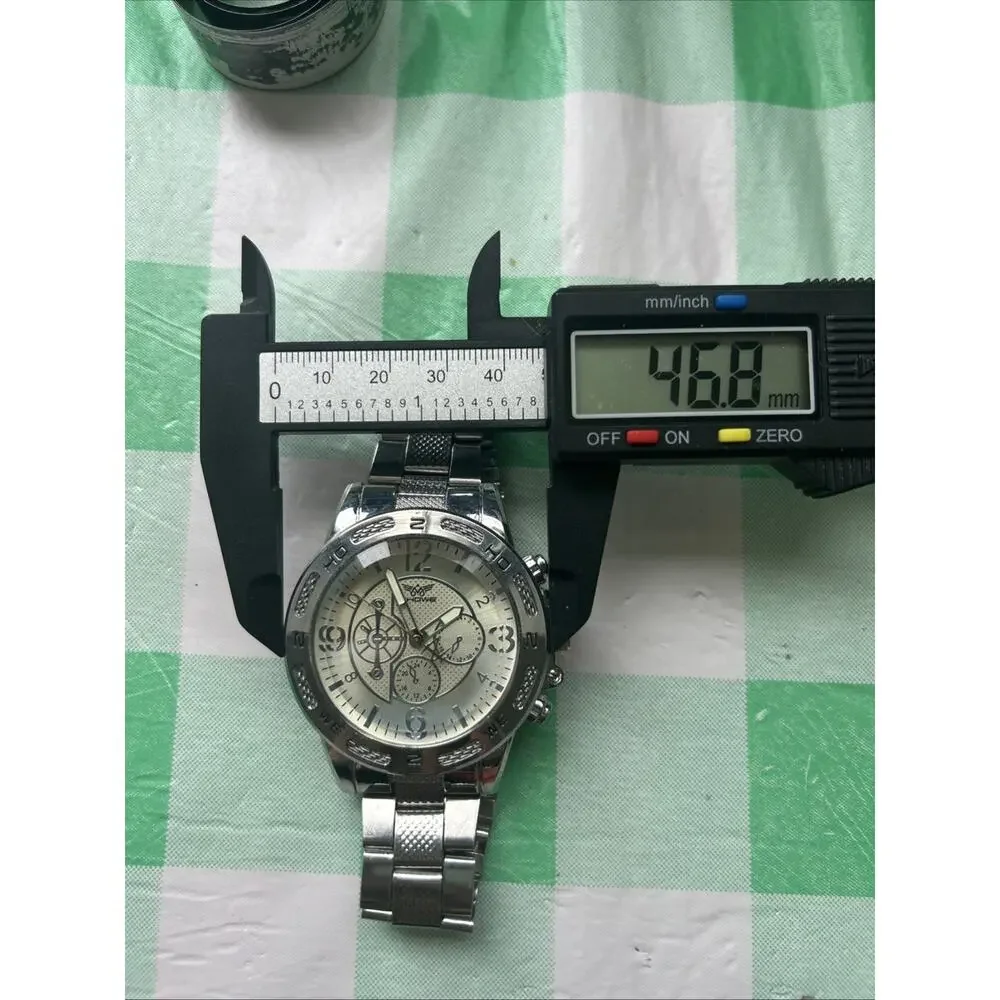 Zhowe Silver Tone Women’s Quartz Watch